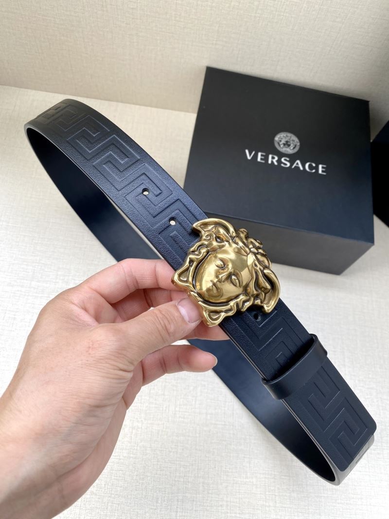 VERSACE